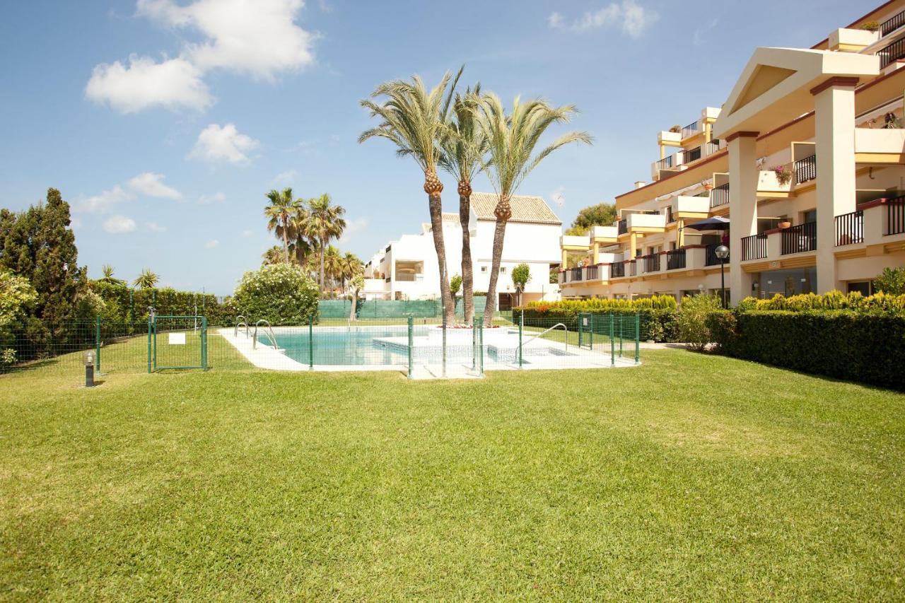 Romana Playa Studio With Sea View Apartment Marbella Bagian luar foto
