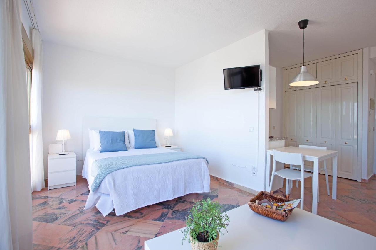 Romana Playa Studio With Sea View Apartment Marbella Bagian luar foto